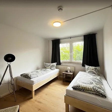 Fuer 3 Bis 5 Gastarbeiter, Monteure, Durchreisende Apartment *